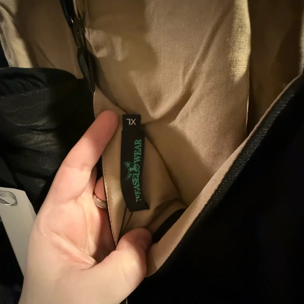 NWT Elegant Ruched Illusion Dress with Beading Size XL - Picture 7 of 9